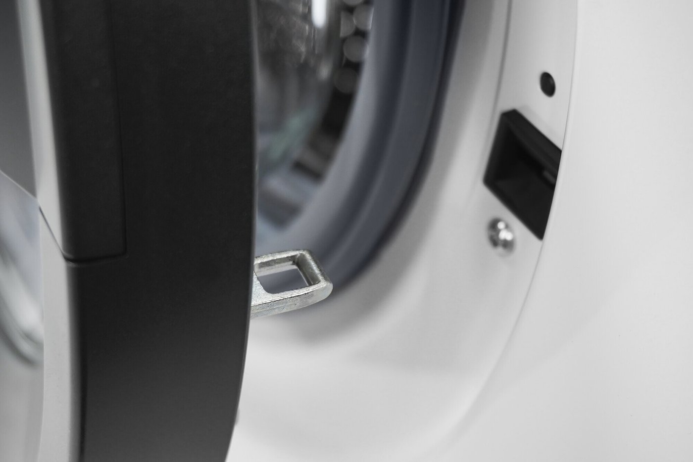 Стиральная машина BEKO WHE5412BBW