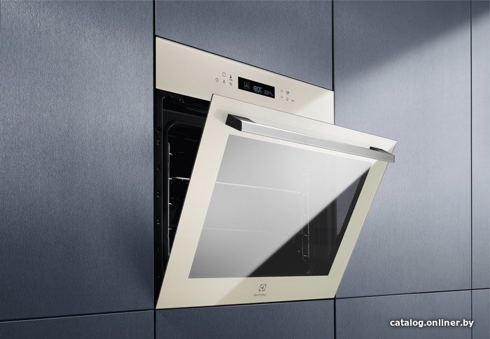 Электрический духовой шкаф Electrolux LOE7C31S