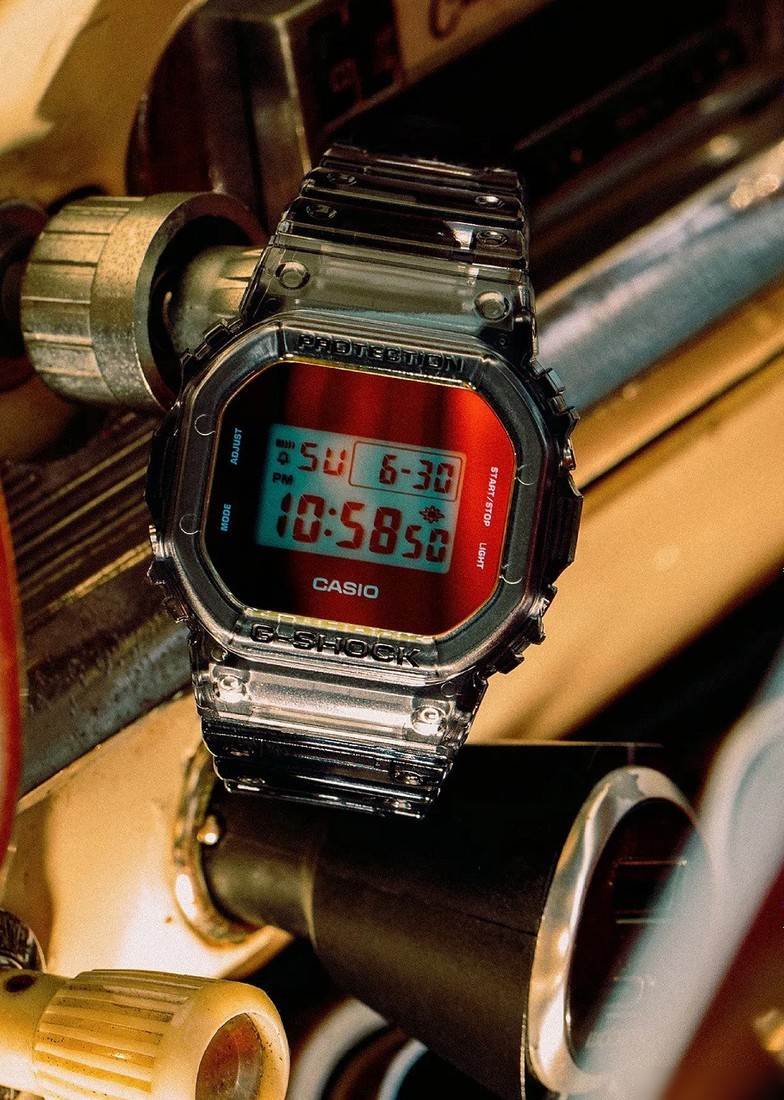 Наручные часы Casio DW-5600TLS-8E