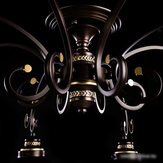 Люстра средней высоты Arte Lamp Grazioso A4577PL-8CK