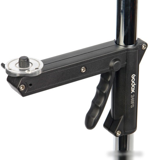 Стойка Godox 240FS на колесах