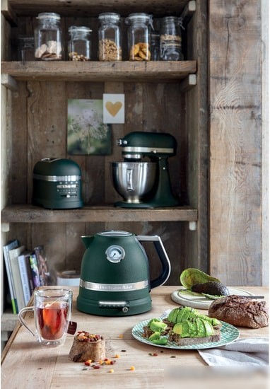 Электрочайник KitchenAid Artisan 5KEK1522EPP