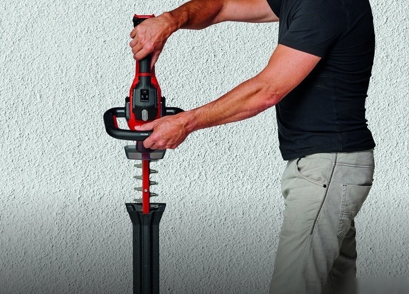 Кусторез Einhell GP-CH 18/61 Li BL-Solo 3410935 (без АКБ)