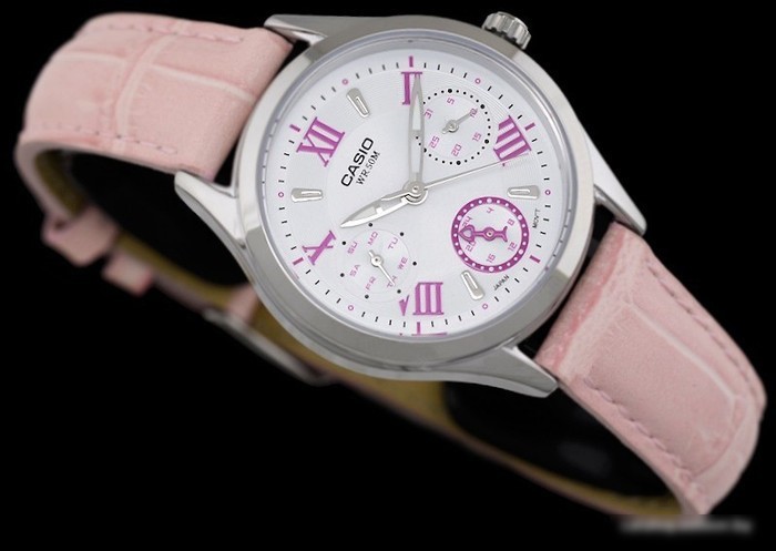 Наручные часы Casio LTP-E301L-4A
