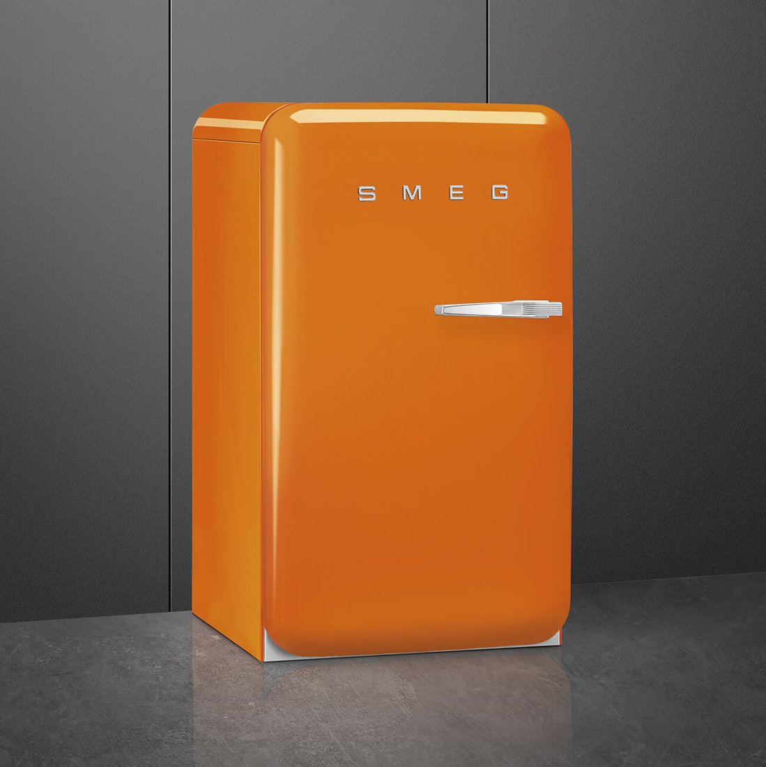 Однокамерный холодильник Smeg FAB10LOR6