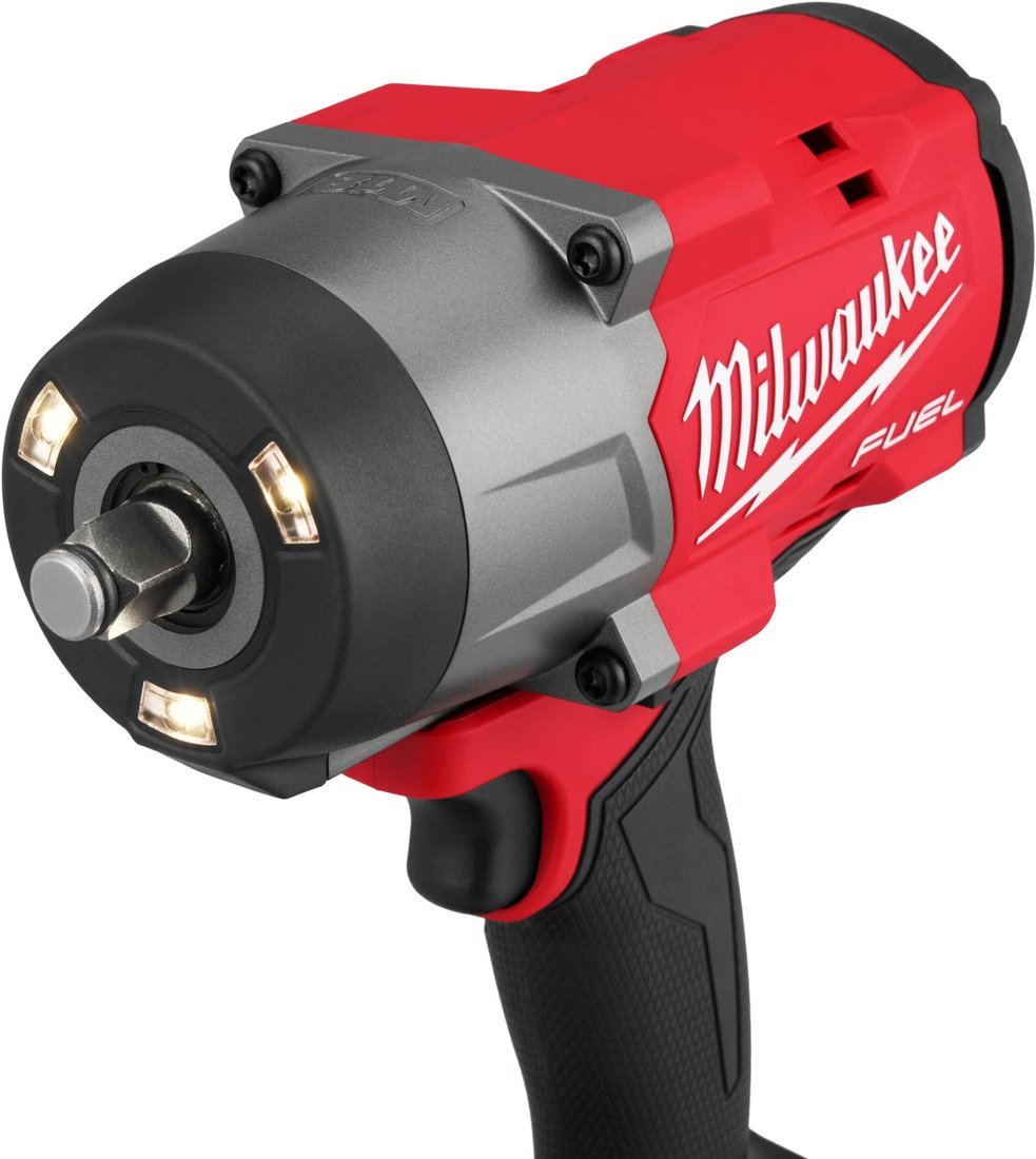 Гайковерт Milwaukee M18 FHIWF2F12MC-502X 4933499452 (с 2-мя АКБ, кейс)