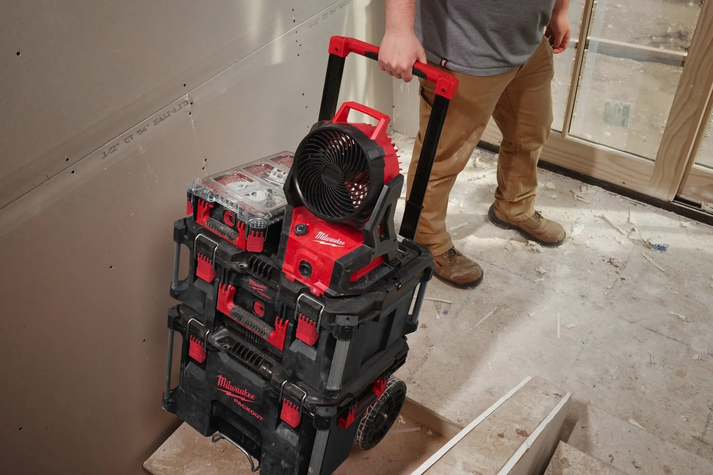 Вентилятор Milwaukee M18 AFG2-0 Packout 4933493443 (без АКБ)
