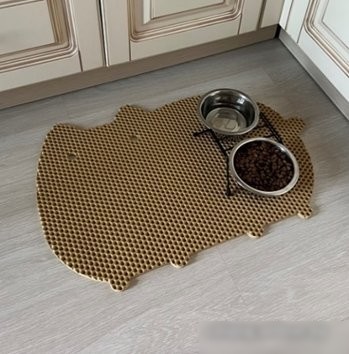 Коврик под миску Alicosta ЭВА 600x400 кот (соты/бежевый)