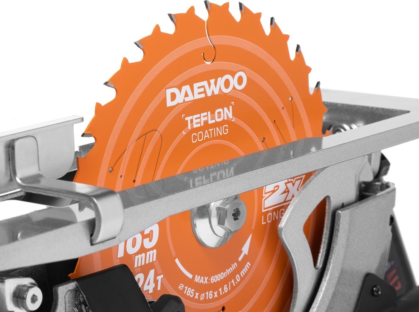 Дисковая (циркулярная) пила Daewoo Power DAS 1821Li (без АКБ)
