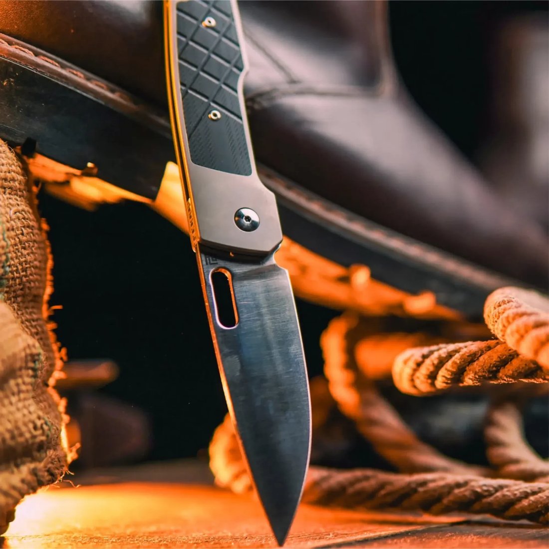 Складной нож Artisan Cutlery 1874G-BK