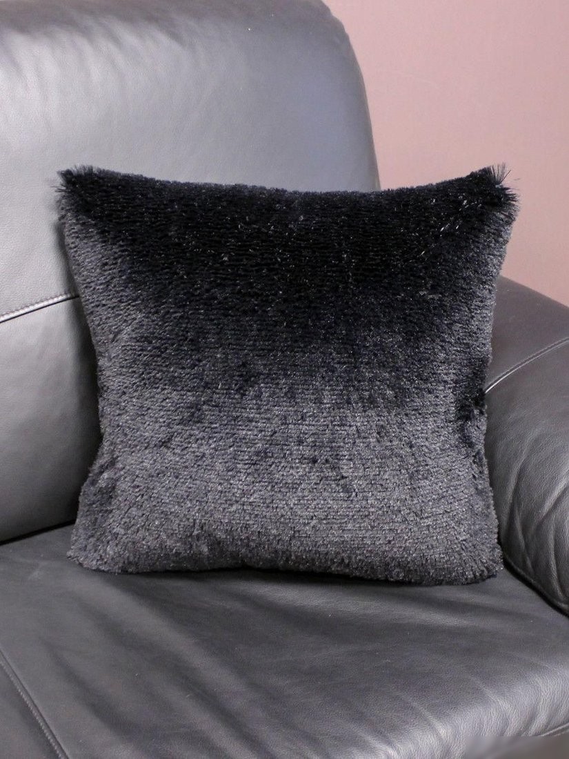 Декоративная подушка Matex Plush 53-293 (черный)