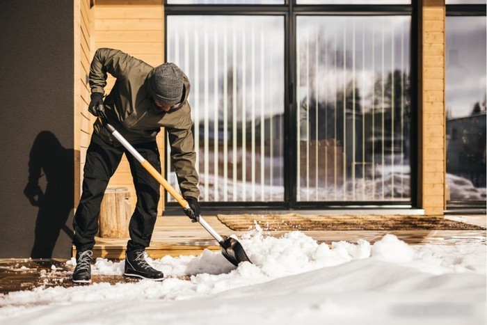 Лопата для уборки снега Fiskars X-Series 1057178
