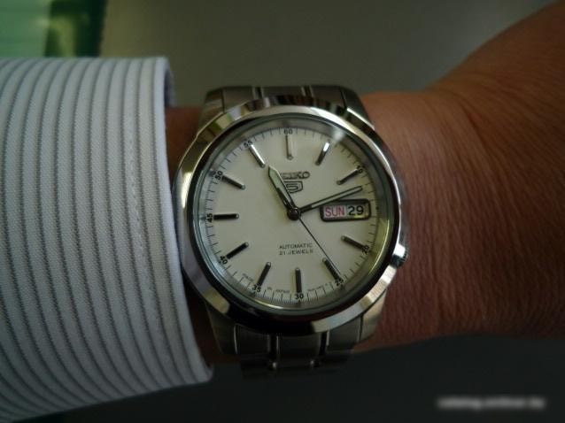Наручные часы Seiko SNKE49J1