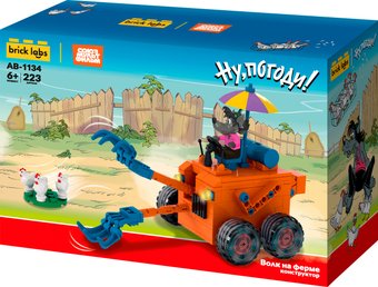 Конструктор Brick Labs Волк на ферме AB-1134