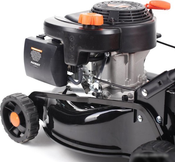 Колёсная газонокосилка Patriot PT 41 LM (512109002)