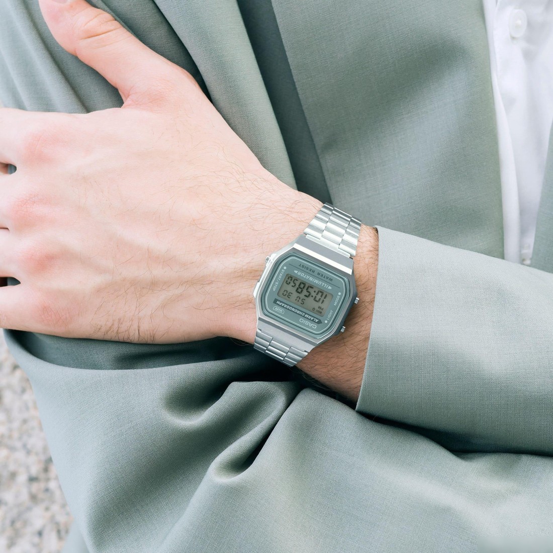 Наручные часы Casio A-168WA-3A