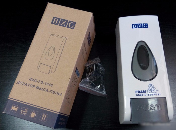 Дозатор для жидкого мыла BXG FD-1048