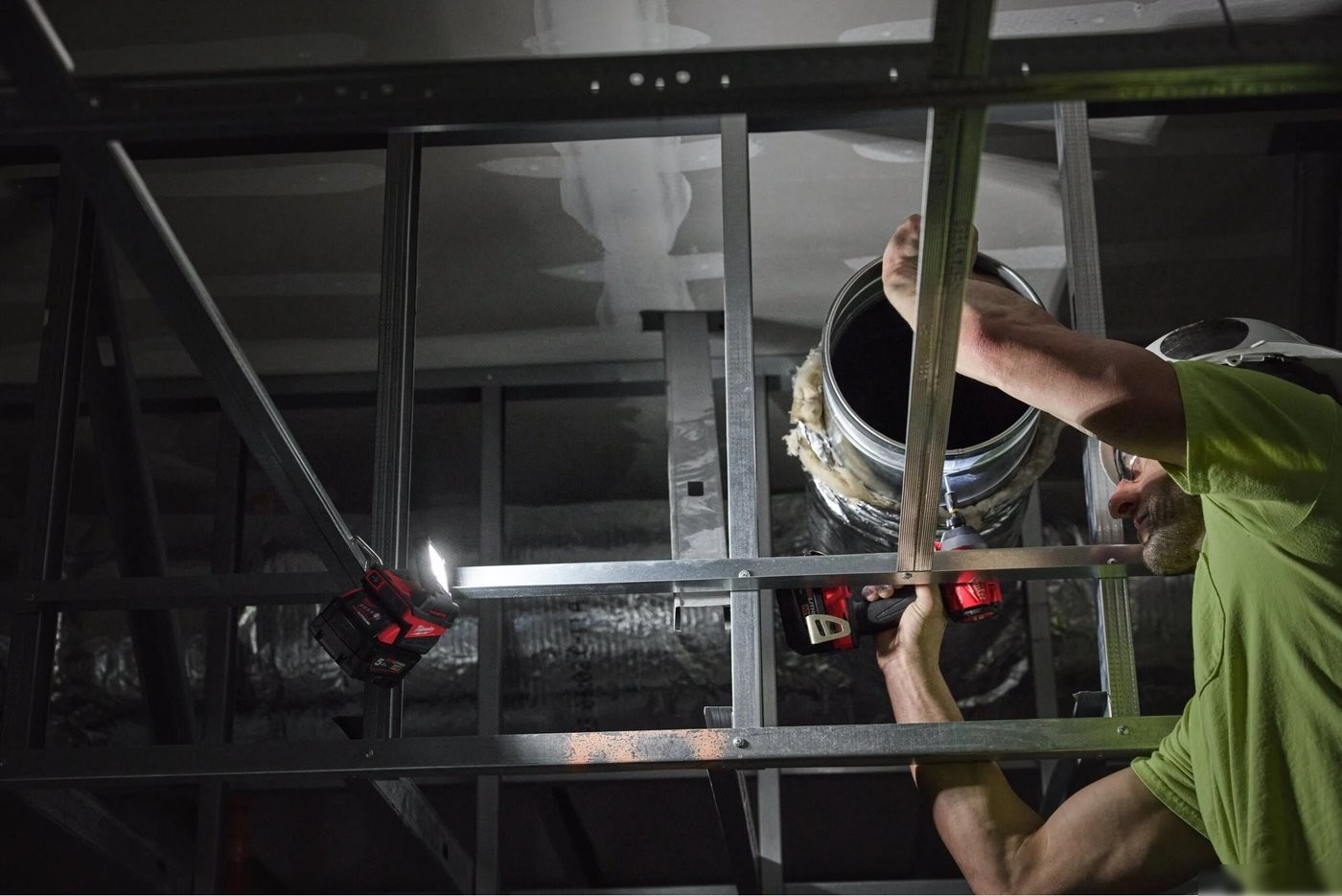 Фонарь Milwaukee M18 ALIS-0 4933498148