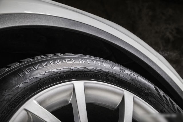 Автомобильные шины Nokian Hakkapeliitta 9 SUV 275/50R21 113T