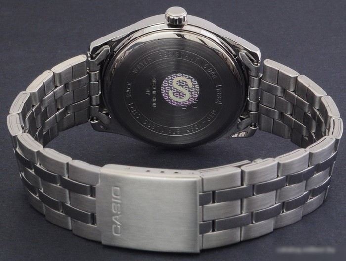 Наручные часы Casio MTP-1335D-2A