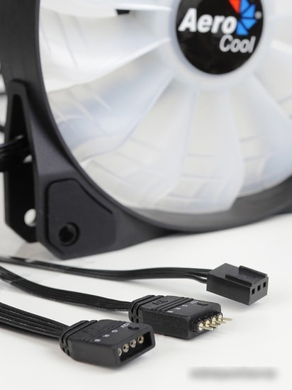 Вентилятор для корпуса AeroCool P7-F12