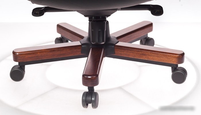 Кресло Бюрократ T-9923WALNUT (черный)
