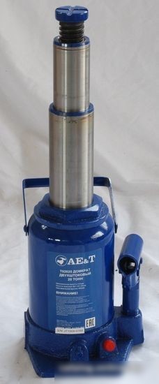 Бутылочный домкрат AE&T T02020 20т