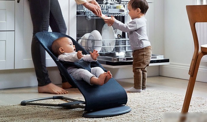 Шезлонг BabyBjorn Bouncer Bliss полиэстер (антрацит)