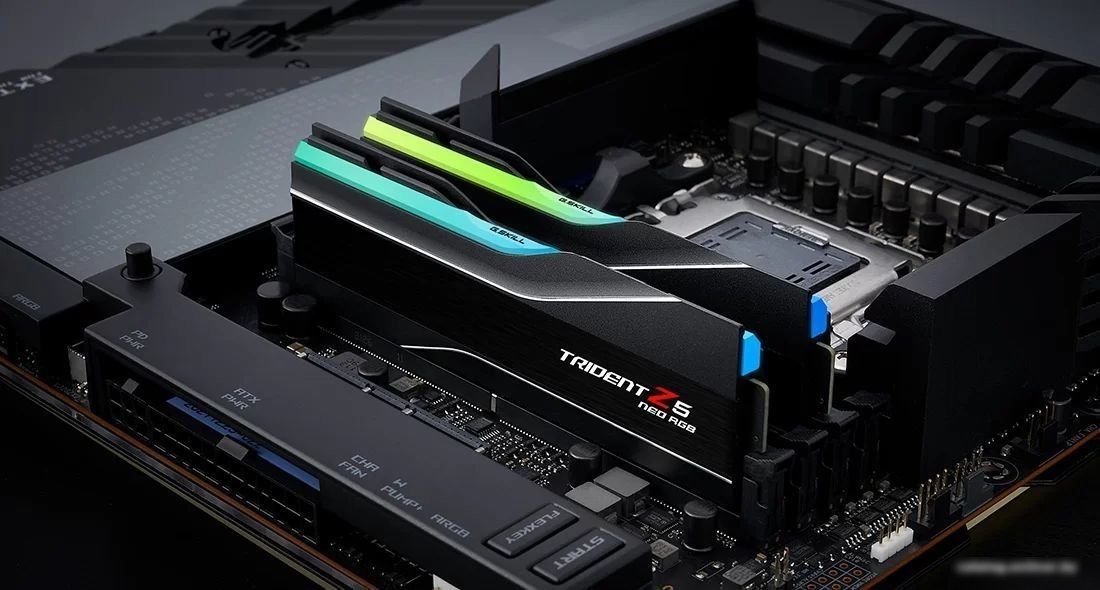 Оперативная память G.Skill Trident Z5 Neo RGB 2x48ГБ DDR5 6000 МГц F5-6000J2836F48GX2-TZ5NR