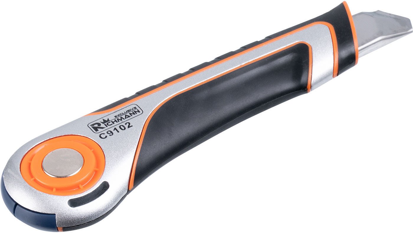 Нож строительный Corona C9102