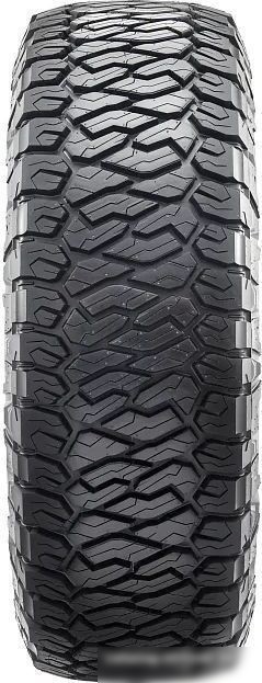 Летние шины Maxxis Razr AT AT-811 265/60R18 119/116S