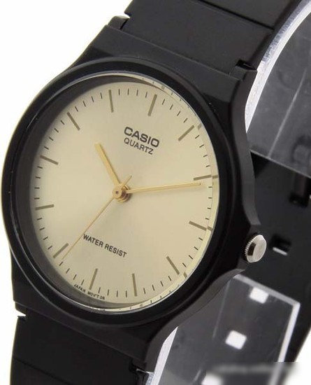 Наручные часы Casio MQ-24-9E