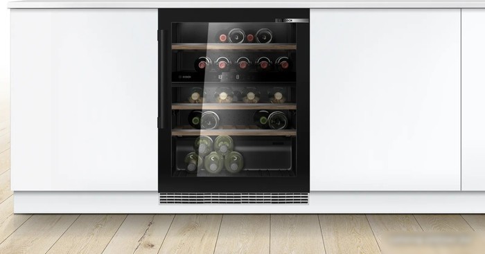 Винный шкаф Bosch Serie 6 KUW21AHG0