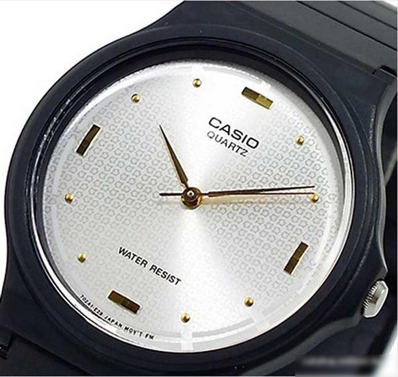 Наручные часы Casio MQ-76-7A1