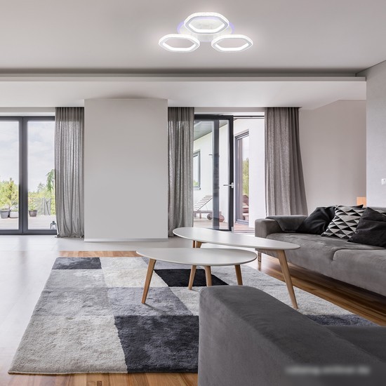 Припотолочная люстра Escada 10263/3LED BL White