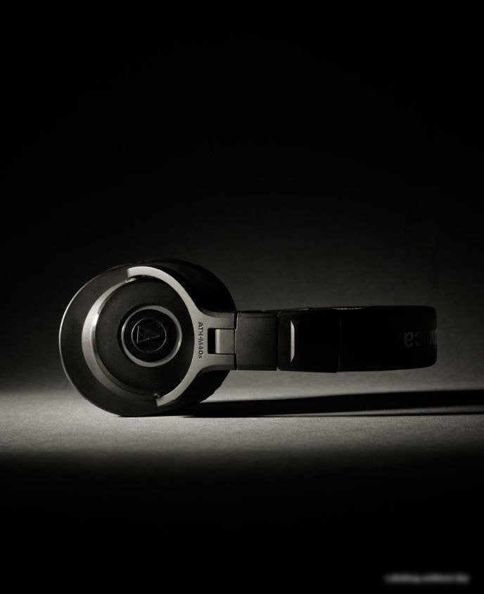 Наушники Audio-Technica ATH-M40x