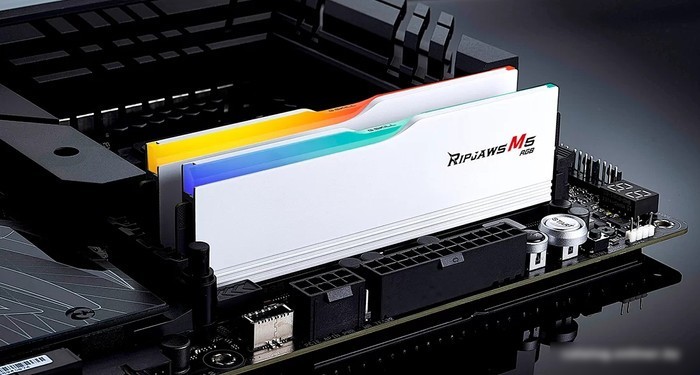 Оперативная память G.Skill Ripjaws M5 RGB 2x32ГБ DDR5 6400 МГц F5-6400J3239G32GX2-RM5RW