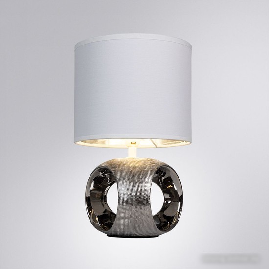 Настольная лампа Arte Lamp Zaurak A5035LT-1CC