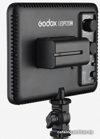 Лампа Godox LEDP120C накамерный
