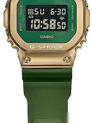 Наручные часы Casio G-Shock GM-5600CL-3E