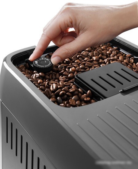 Кофемашина DeLonghi Magnifica Plus ECAM320.61.G