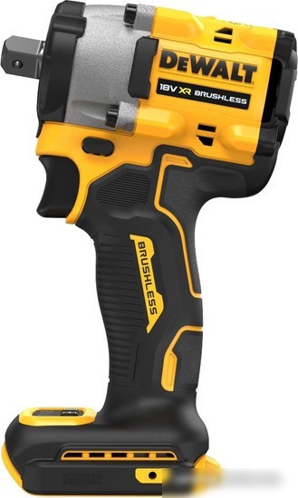 Гайковерт DeWalt DCF922N (без АКБ)