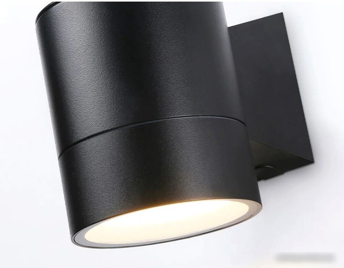 Уличный настенный светильник Ambrella light Garden ST3302