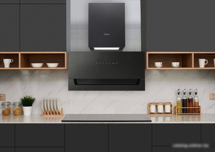 Кухонная вытяжка Haier HVX-W682CB