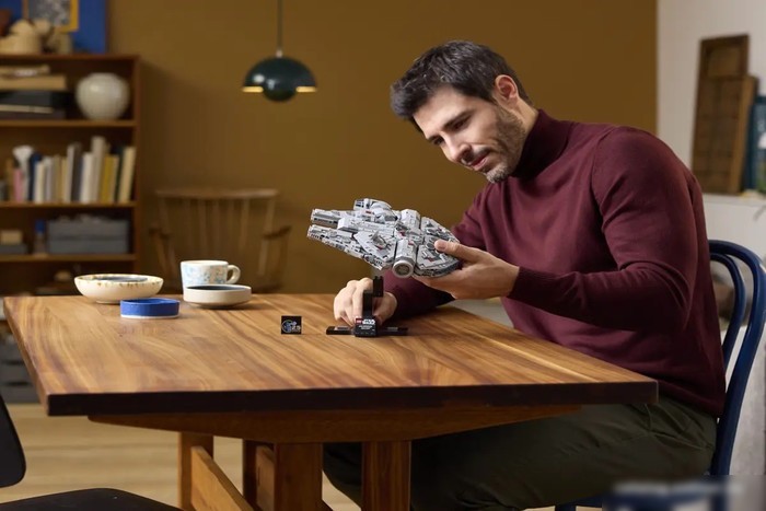 Конструктор LEGO Star Wars 75375 Сокол Тысячелетия