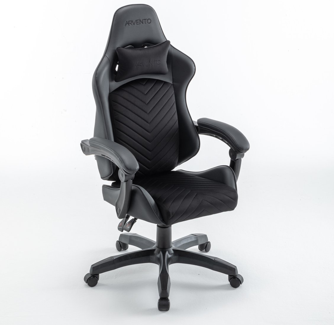 Игровое (геймерское) кресло Arvento Walker LK-2579 (черный/черный)
