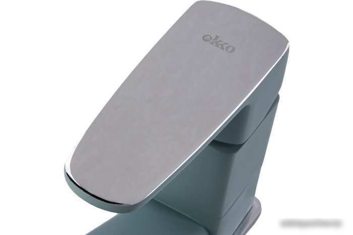 Смеситель Ekko E49303