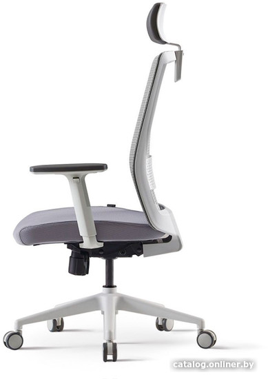 Офисное кресло Bestuhl S30 White Pl с подголовником и рег. подлокотником (черная сетка/серая ткань)