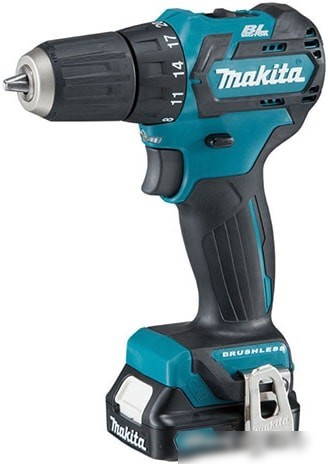 Дрель-шуруповерт Makita HP332DWAE Дрель-шуруповерт Makita HP332DWAE