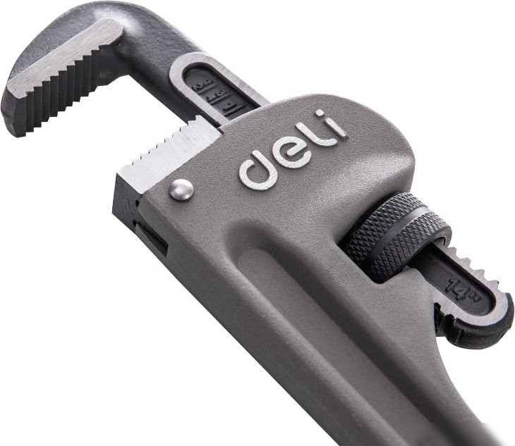 Ключ трубный Deli DL105014